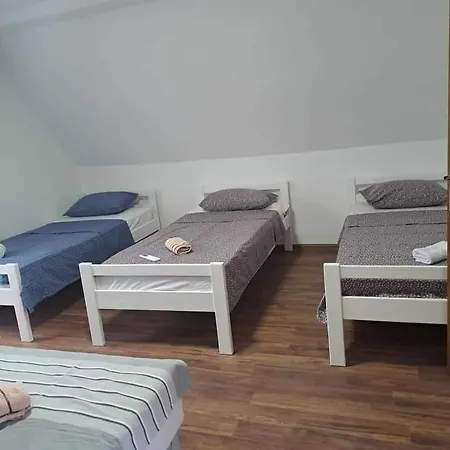 Holiday home Kuca Za Odmor Noah *