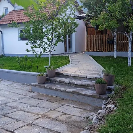 Kuca Za Odmor Noah Bihać